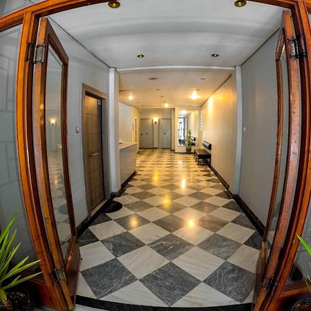 Comfortable Apt, Next To Archeological Museum! Афины Экстерьер фото
