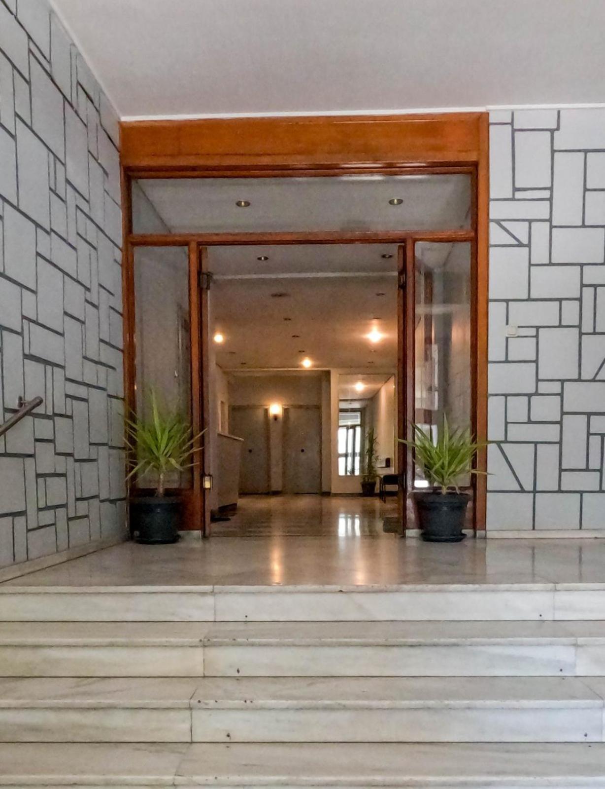 Comfortable Apt, Next To Archeological Museum! Афины Экстерьер фото