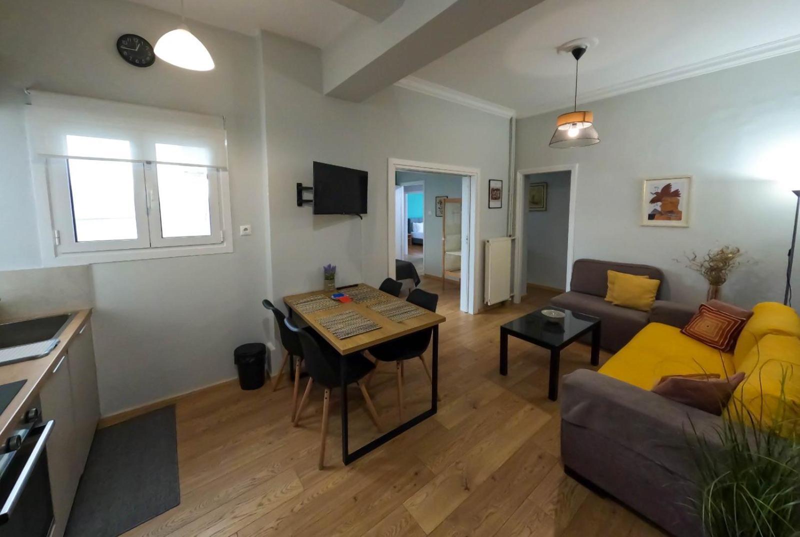 Comfortable Apt, Next To Archeological Museum! Афины Экстерьер фото